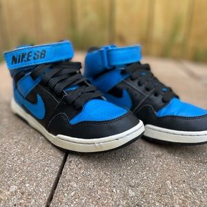 Nike SB Mogan Skateboarding Shoes Size 3Y